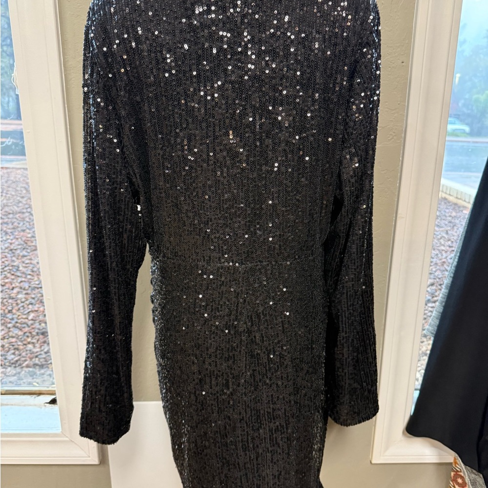 Torrid Black Sequin Long Sleeve Dress - Picture 3 of 4